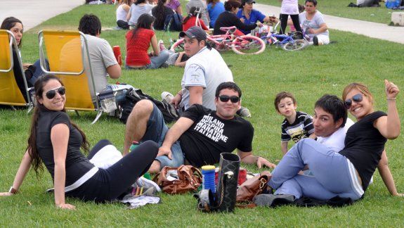 se espera sol y temperaturas agradables para el finde largo