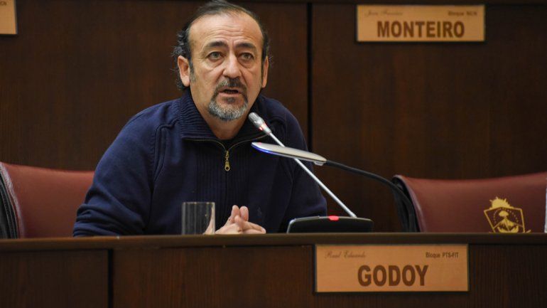 Raúl Godoy criticó que el presupuesto no cubre la inflación.