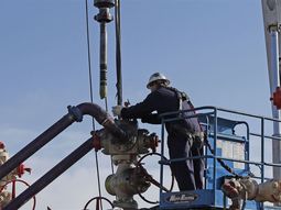 El mapa del fracking en Vaca Muerta expone el nuevo eje de la actividad. El mapa del fracking en Vaca Muerta expone el nuevo eje de la actividad.