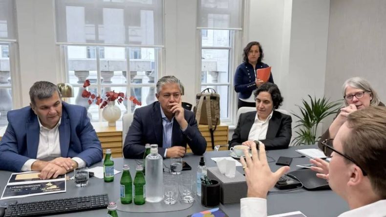 Neuquén mejoró su calificación crediticia y presentó su potencial ante inversores internacionales | LM Neuquen Neuquén mejoró su calificación crediticia y presentó su potencial ante inversores internacionales