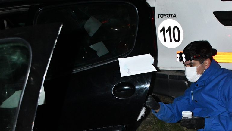 La Policía levantó las huellas del auto donde estuvo el joven que sufrió el secuestro La Policía levantó las huellas del auto donde estuvo el joven que sufrió el secuestro