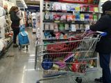 Una familia de Neuquén necesitó casi 2 millones de pesos para no caer en la pobreza en mayo.