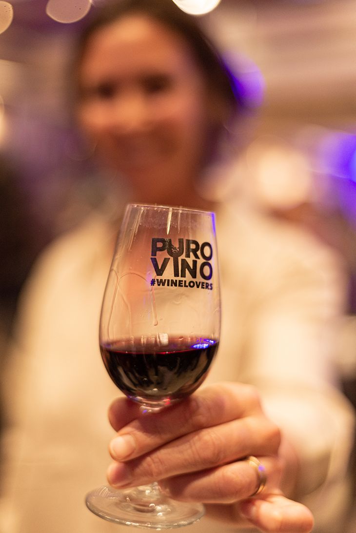 Bariloche se llena de actividades en torno al vino. Bariloche se llena de actividades en torno al vino.