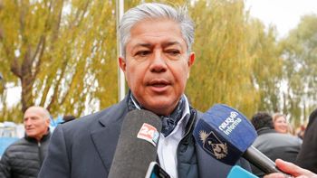 Rolando Figueroa. Rolando Figueroa.