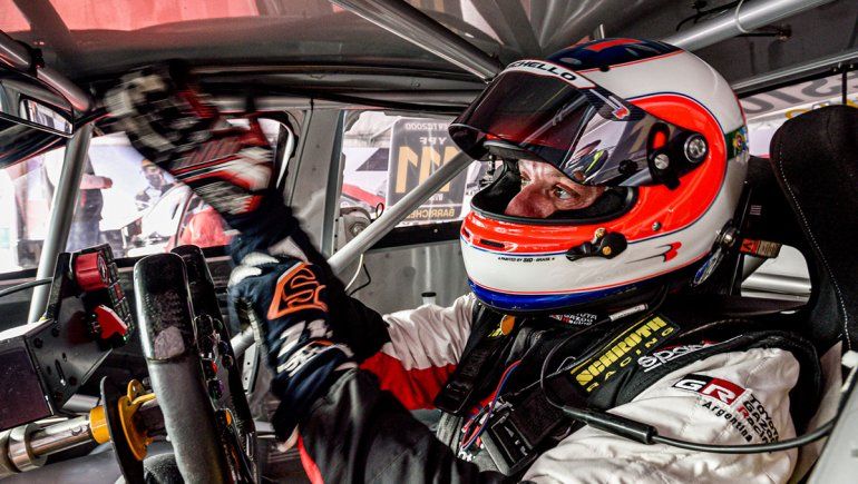 Barrichello destacó el nivel del automovilismo argentino y del Súper TC2000