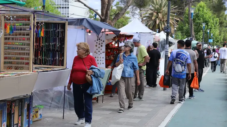 En 24 fotos, así se vivió la segunda jornada del Encuentro de Artesanos | LM Neuquen En 24 fotos, así se vivió la segunda jornada del Encuentro de Artesanos