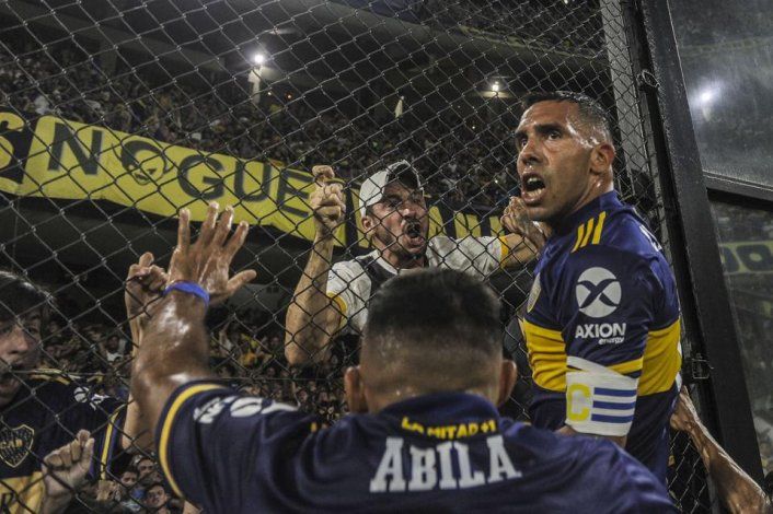 Detalles del contrato que Riquelme le ofreció a Tevez para que se retire en Boca