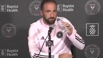Gonzalo Higuaín se sacó ante la pregunta de la selección. Gonzalo Higuaín se sacó ante la pregunta de la selección.