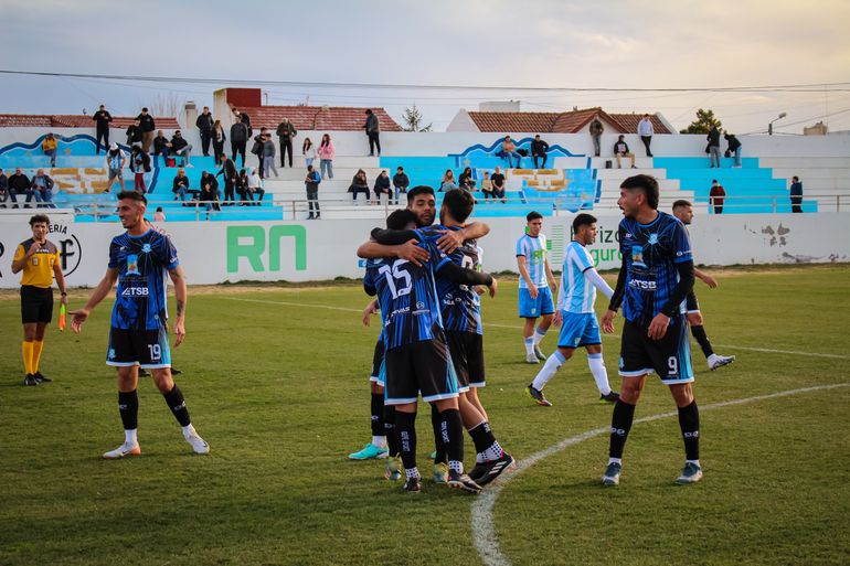 Rincón dejó segundo a Estudiantes de San Luis. (Prensa Rincón) Rincón dejó segundo a Estudiantes de San Luis. (Prensa Rincón)
