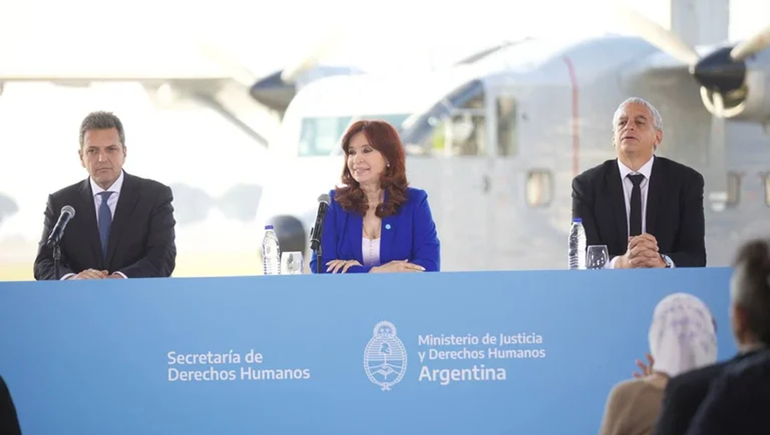 Sergio Massa y CFK, juntos en un acto tras cierre de listas
