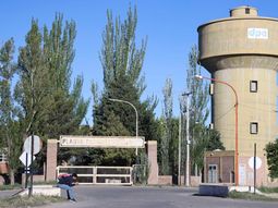 Luego de varios días sin agua y presión en Cipolletti, ARSA confirmó el restablecimiento del servicio. Luego de varios días sin agua y presión en Cipolletti, ARSA confirmó el restablecimiento del servicio.