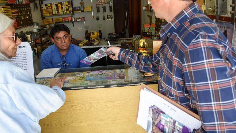 Vecinos y comerciantes del centro apoyan el Metrobús