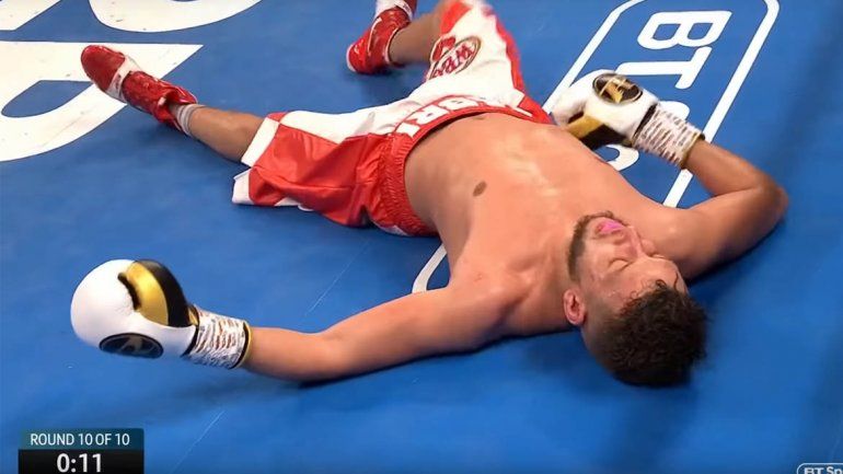 Estaba a punto de ser campeón, bajó la guardia y lo noquearon