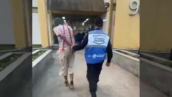 Un joven vestido de El Chavo del 8 protagonizó un momento viral. Un joven vestido de El Chavo del 8 protagonizó un momento viral.