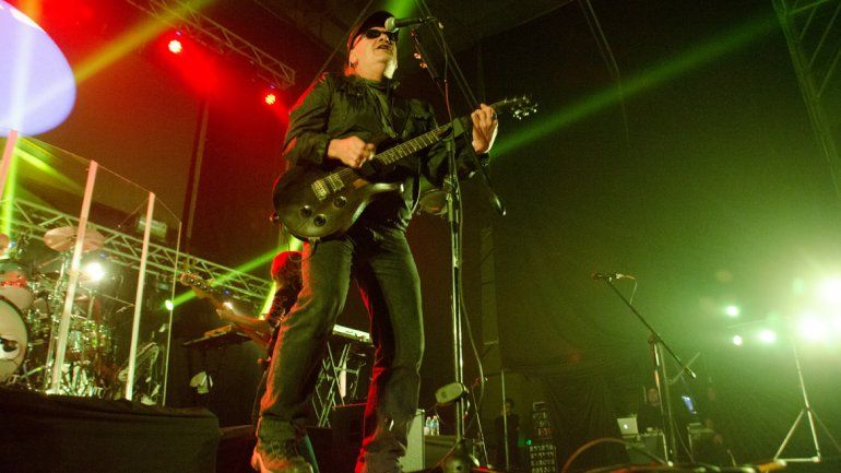 Germán Daffunchio y su banda volvieron hacer una fiesta llena de hits. &nbsp;
