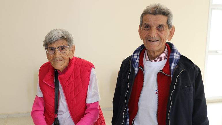 Ella de 99 años y él de 79, la madre y el hijo que descubrieron Neuquén capital