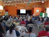 Una de las reuniones en las que participaron los directivos de los establecimientos escolares.