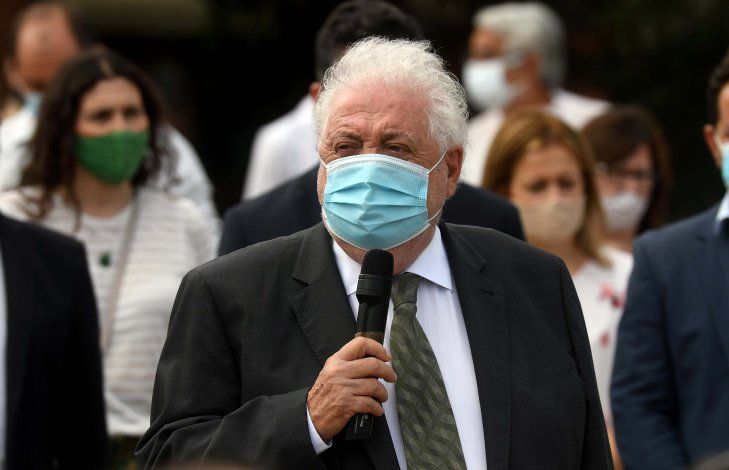 Ginés González García estuvo en el inicio de la vacunación contra el coronavirus.