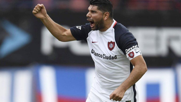 San Lorenzo ganó y no se quiere bajar de la pelea