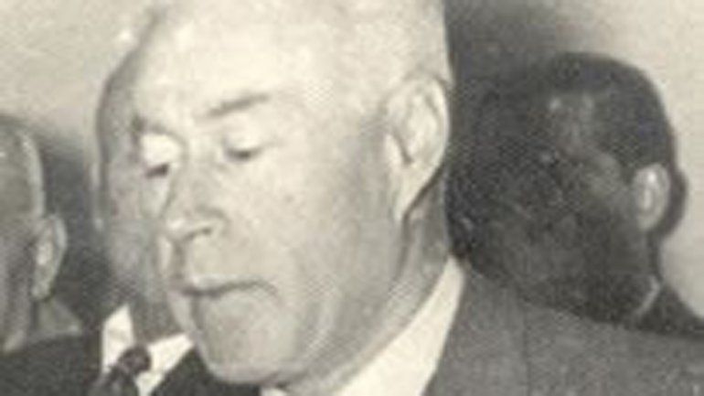 Edelman fue el primer gobernador constitucional neuquino.