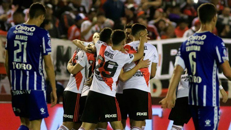 River venció a Godoy Cruz y pasó a cuartos