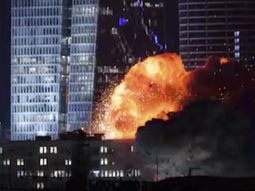 La bomba cayó cerca de Tel Aviv y provocó heridos. La bomba cayó cerca de Tel Aviv y provocó heridos.