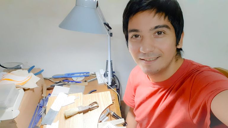 Un artesano mapuche obtuvo una beca del Instituto Gemológico de España