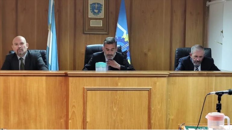 Los jueces de la Cámara Penal de Trelew que rechazaron el pedido de nulidad del juicio por la masacre de Punta Tombo. Los jueces de la Cámara Penal de Trelew que rechazaron el pedido de nulidad del juicio por la masacre de Punta Tombo.