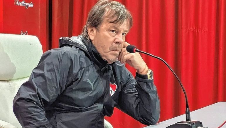 El Ruso Zielinski fue crítico con sus jugadores.