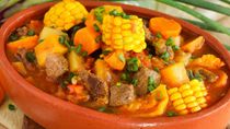 carbonada criolla: el guiso mas argentino para combatir el frio carbonada criolla: el guiso mas argentino para combatir el frio