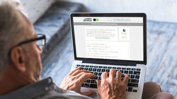 La Agencia de Recaudación denunció a una empleada por presunto robo de datos de tarjetas. | LM Neuquen La Agencia de Recaudación denunció a una empleada por presunto robo de datos de tarjetas.