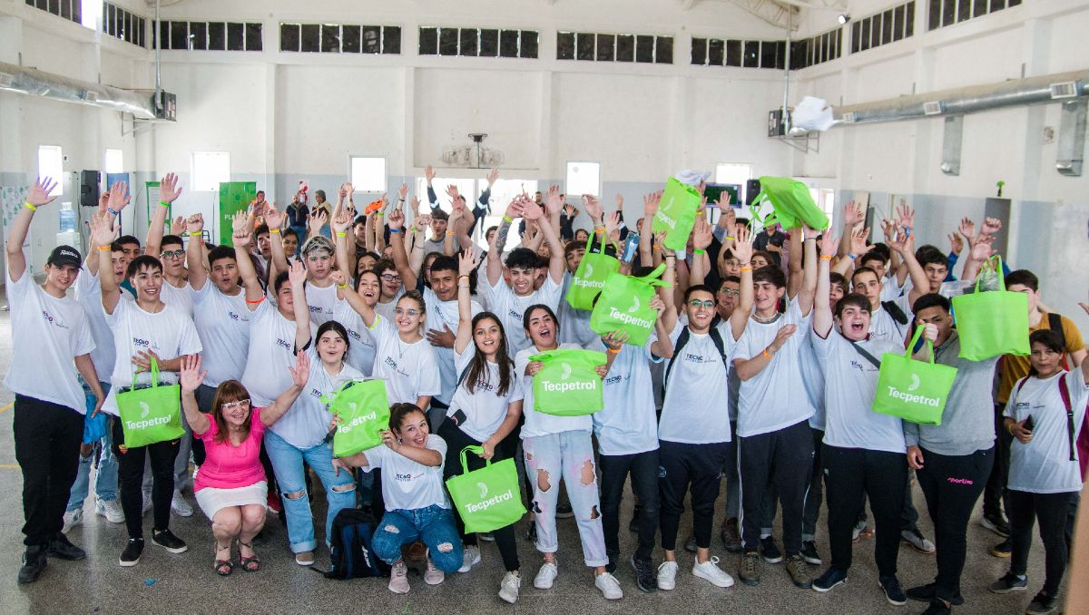 TecnoAventura reunió a estudiantes de escuelas técnicas en Catriel