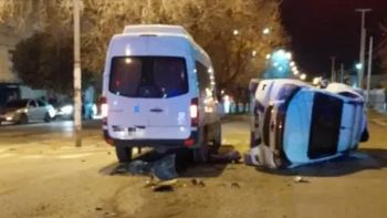 La Chevrolet S-10 que conducía la adolescente circulaba por una avenida de Comodoro Rivadavia y chocó con una Sprinter que iba por una perpendicular. La Chevrolet S-10 que conducía la adolescente circulaba por una avenida de Comodoro Rivadavia y chocó con una Sprinter que iba por una perpendicular.