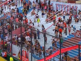 El partido entre Barracas y Racing estuvo demorado en el inicio.