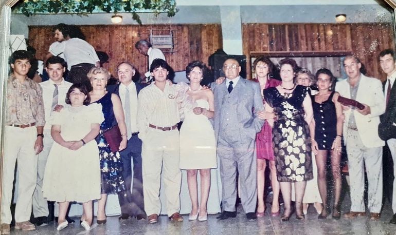 Toda la familia Suriani reunida en los festejos del 30°Aniversario de Andresito, que se celebró en las instalaciones del club Cipolletti. 