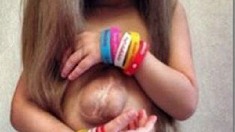 Tiene la presión arterial muy alta y por eso no la pueden operar.