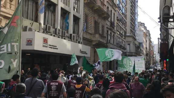 Ajuste en el INTA: cierre de agencias