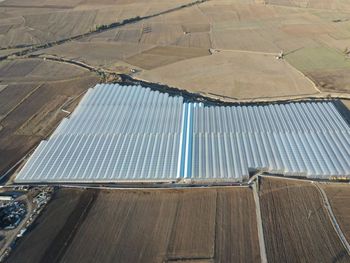 El crecimiento sostenido de los invernaderos impulsa la producción hortícola y refuerza el rol estratégico del sector en la economía turca.