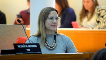 fotomultas: la oposicion propone mas segundos de luz amarilla en los semaforos fotomultas: la oposicion propone mas segundos de luz amarilla en los semaforos