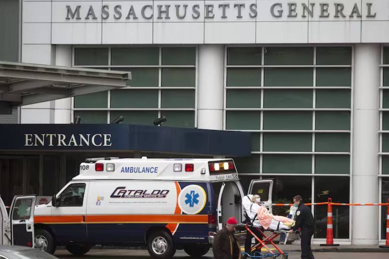El paciente trasplantado con un riñón de cerdo se recupera bien de la operación, que se realizó en el Hospital General de Massachusetts, en Boston, Estados Unidos. Foto: AP. El paciente trasplantado con un riñón de cerdo se recupera bien de la operación, que se realizó en el Hospital General de Massachusetts, en Boston, Estados Unidos. Foto: AP.