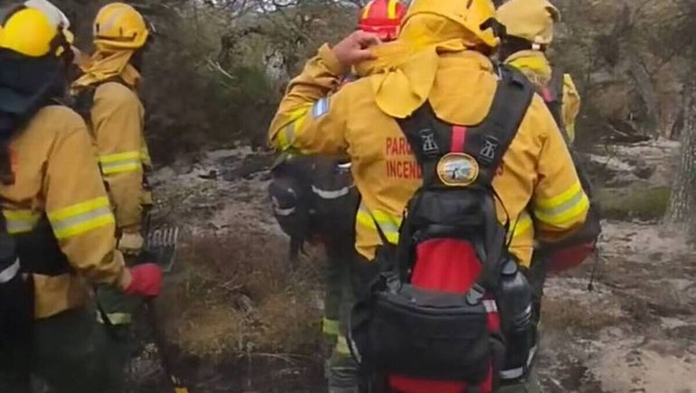 Incendios en la Patagonia: brigadistas en el Parque Nacional Los Glaciares, Santa Cruz. Incendios en la Patagonia: brigadistas en el Parque Nacional Los Glaciares, Santa Cruz.