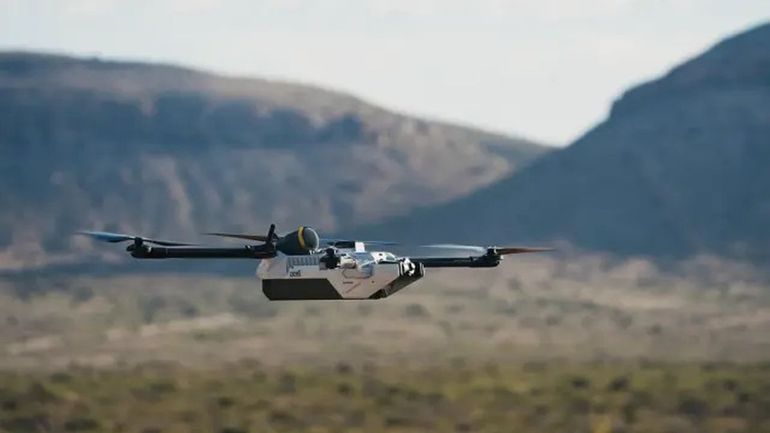 El drone Bolt El drone Bolt