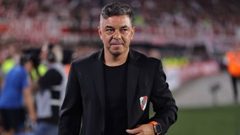 river presento una oferta por un jugador tricampeon de la libertadores: de quien se trata river presento una oferta por un jugador tricampeon de la libertadores: de quien se trata