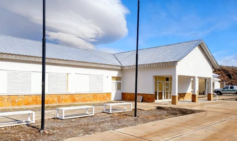 Miedo y misterio en Huinganco: un encapuchado atacó a una enfermera en el centro de salud