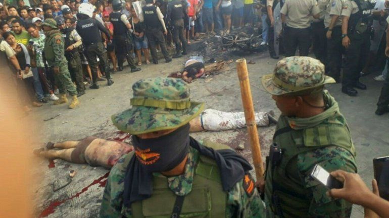 Los vecinos creyeron un falso rumor de que habían atacado a niños.