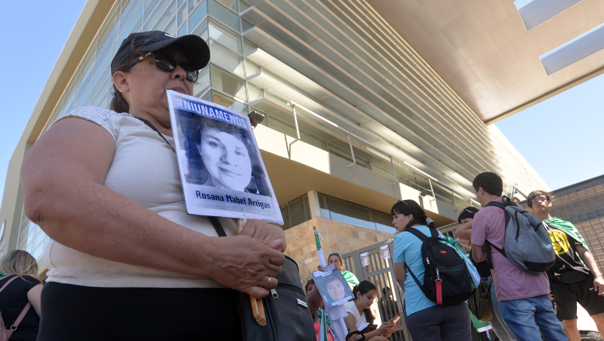 La crónica que desentraña el misterio detrás de la desaparición de Rosana