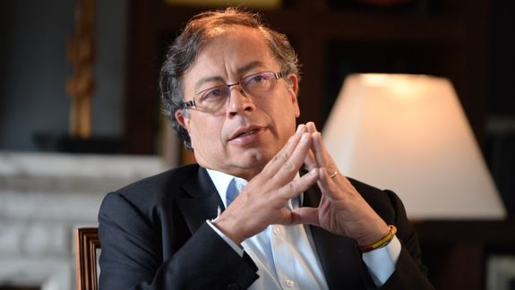 Gustavo Petro respondió con firmeza a la amenaza de Donald Trump.