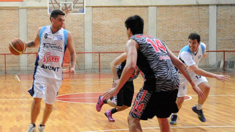 El poderoso Tucumán llega hoy a la región. Corrientes y La Rioja