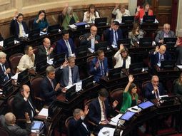 Los senadores finalmente tendrán el aumento que dejará su dieta por encima de los $9 millones.