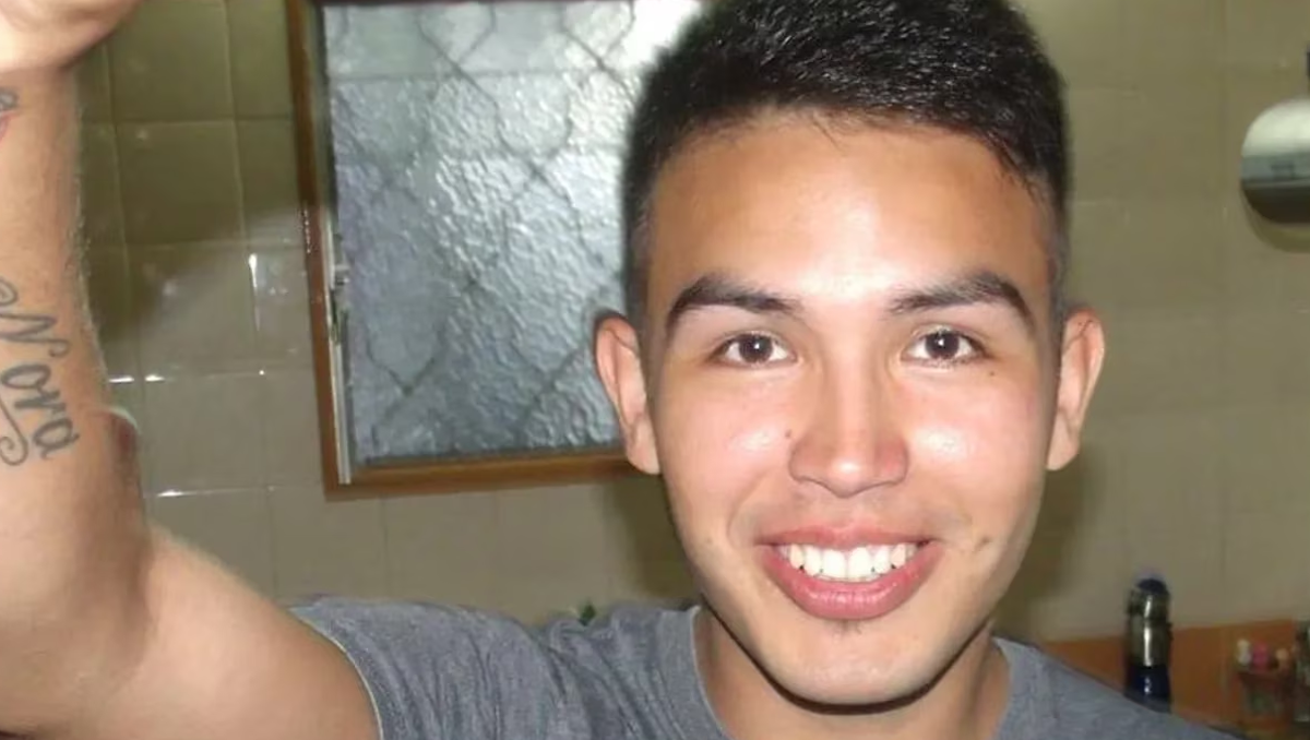 Policía confundió a su vecino con un motochorro y lo mató